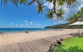 18Ob Absolute Beachfront - Noosa Main Beach